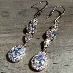 Moissanite Rose Gold 🥀 Dangle teardrop earrings